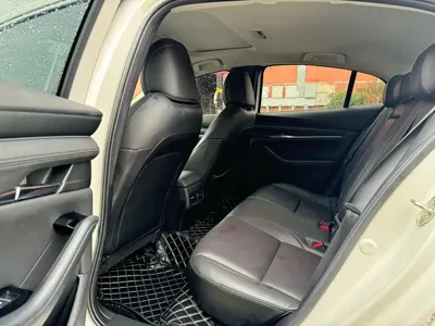 Mazda 3 Axela