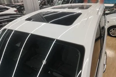 Roewe iMAX8