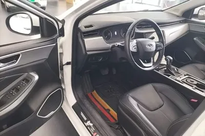 Chery Arrizo 5