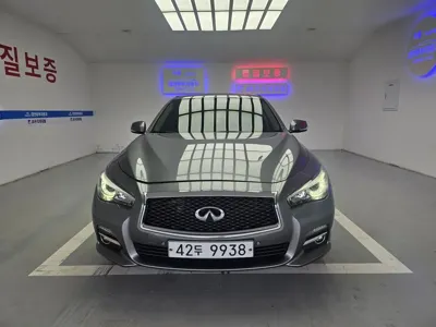 Infiniti Q50