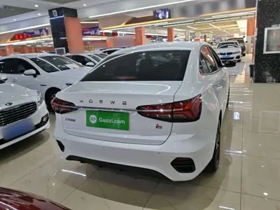Roewe i5