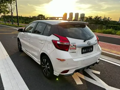 Toyota Yaris L