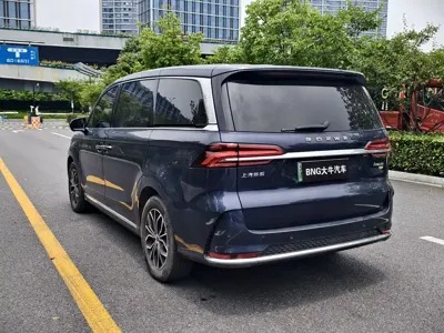 Roewe iMAX8 New Energy
