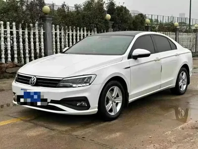 Volkswagen Lamando