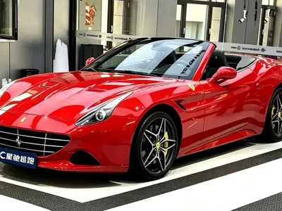 Ferrari California T