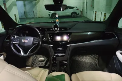 Cadillac XT6