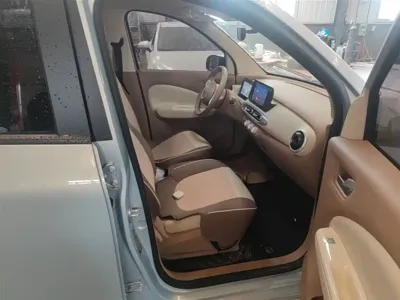 Wuling MINIEV