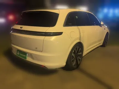 Li Auto L7