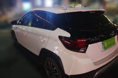 Toyota YARiS L Zhi Xuan