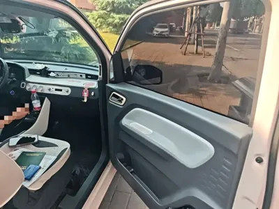 Wuling MINIEV