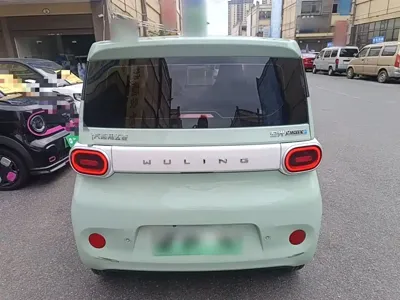 Wuling MINIEV