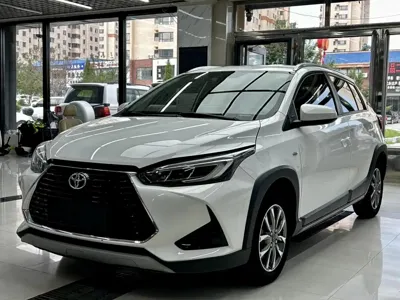 Toyota Yaris L