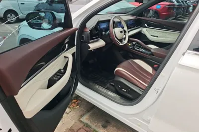 Geely Auto Monjaro L