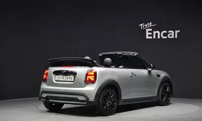 MINI Cooper Convertible
