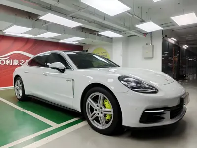 Porsche Panamera Hybrid