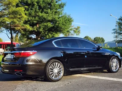 Kia K9