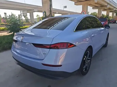 Roewe D7
