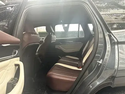 Geely Xingyue L