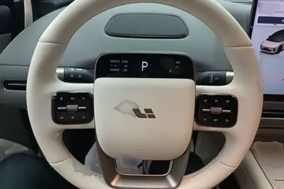 Li Auto Li Auto i6