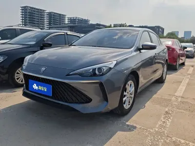 Roewe i5
