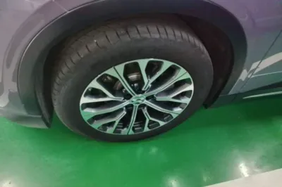 Nio EC6