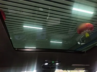 Nio ES8