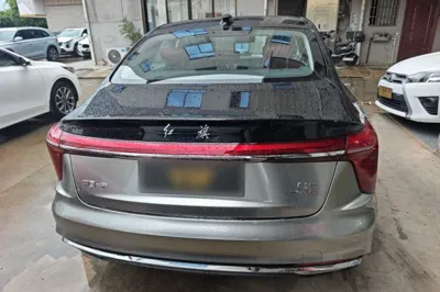 Hongqi H5