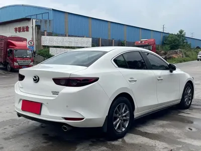 Mazda 3 Axela