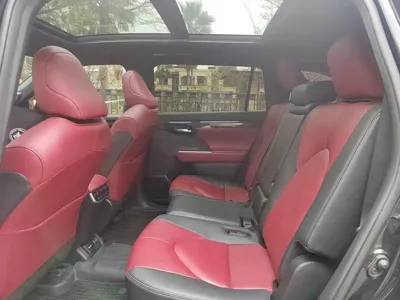 Toyota Crown Kluger