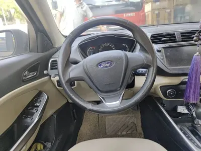 Ford Escort