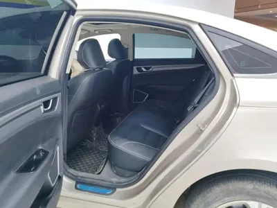 Geely Emgrand GL