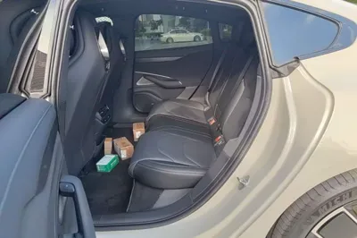 Xiaomi Auto SU7