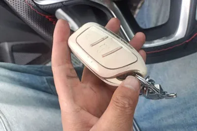 Roewe i5