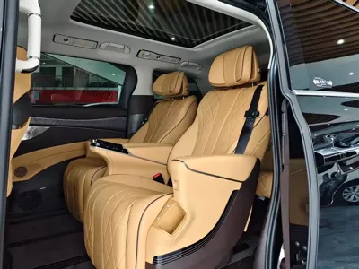 Denza Denza D9