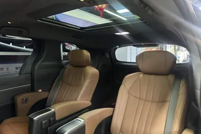 Toyota Granvia
