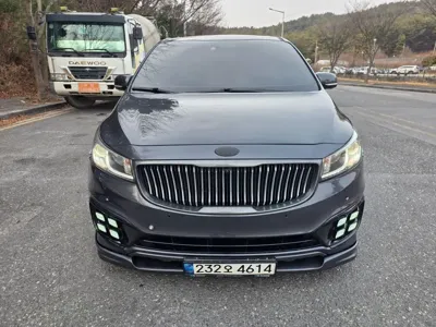 Kia Canival