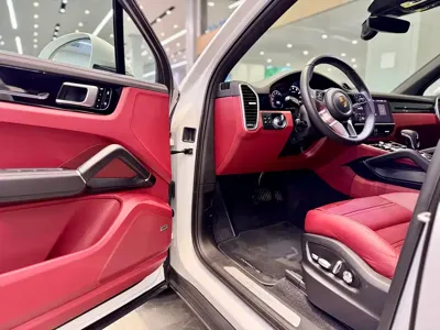 Porsche Cayenne Hybrid