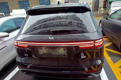 Li Auto ONE
