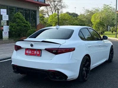 Alfa Romeo Giulia