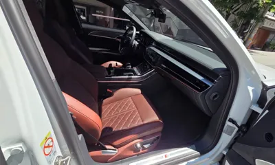Audi S8