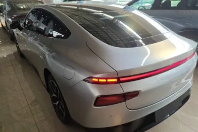 Xpeng P7