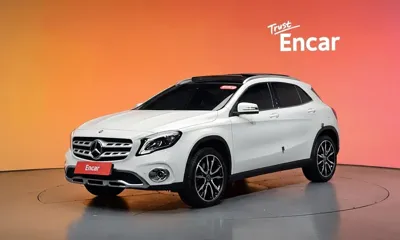 Mercedes-Benz GLA-Class