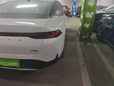 Xpeng P5