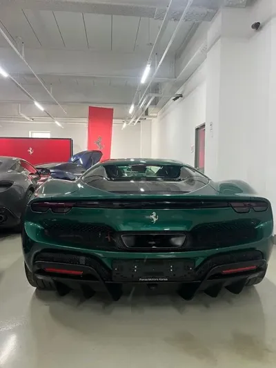 Ferrari 296