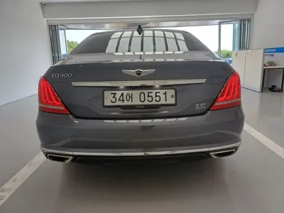 Genesis EQ900