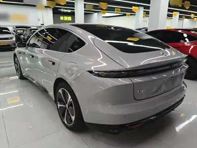 Nio ET5