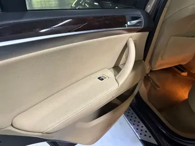 BMW X5 (Import)
