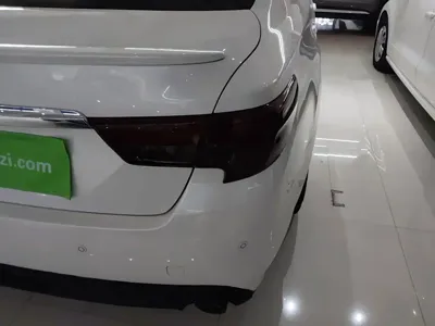 Toyota Reiz