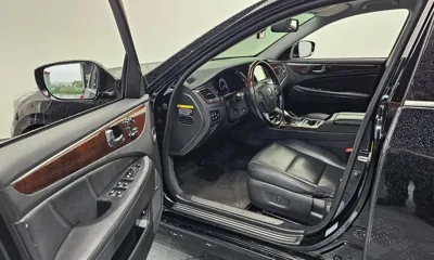 Hyundai Equus
