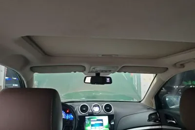BYD S7